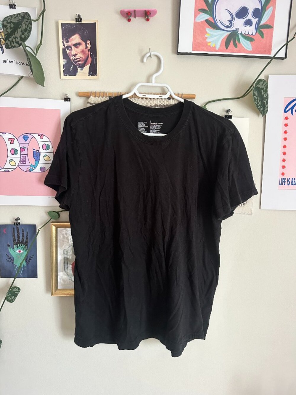 Uniqlo crew neck t-shirt